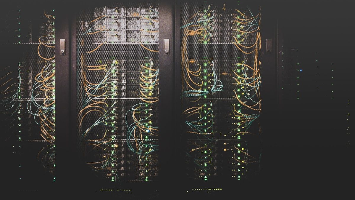 サイトのディレクトリ構造とURL設計を検討するイメージ